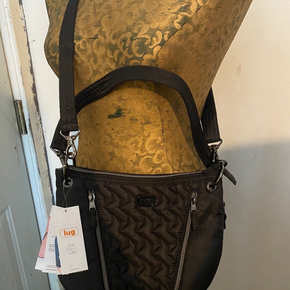Black Lug Crossbody